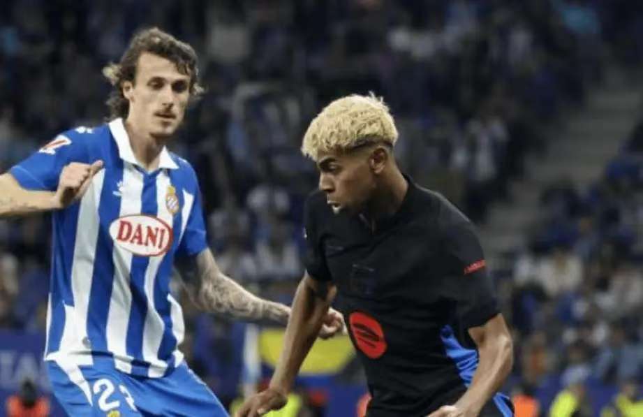 中超国内球员限薪500万元 俱乐部签“阴阳合同”将降级