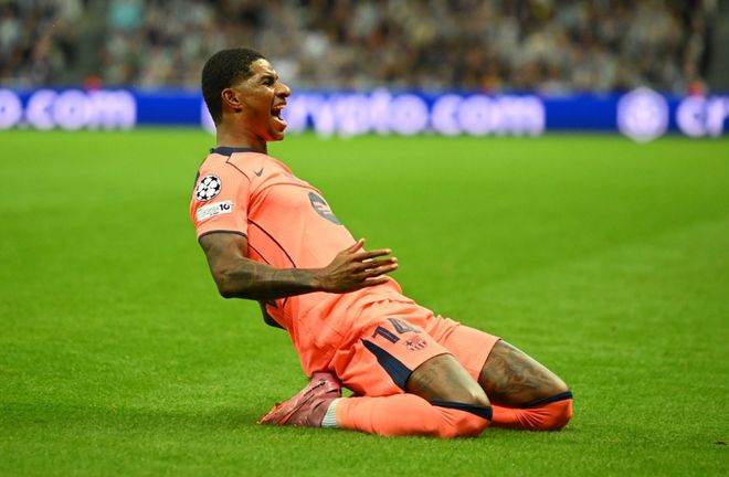 杰伦·约翰逊是第二位在25岁前完成20+18+16的球员